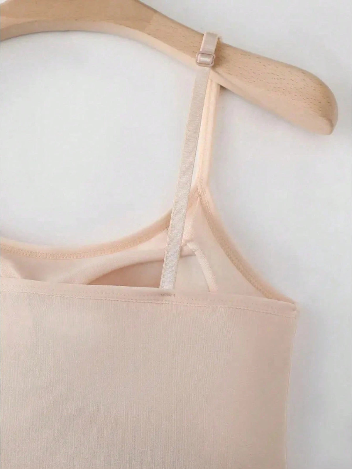 1/4-Piece Women's Built-In Bra Tank Top- Seamless Long-Sleeve Top, Soft And Stretchy Fabric In Solid White/Gray/Black/Beige, Versatile Strapless Layered Styling For Casual Wear, Smooth Texture Basic