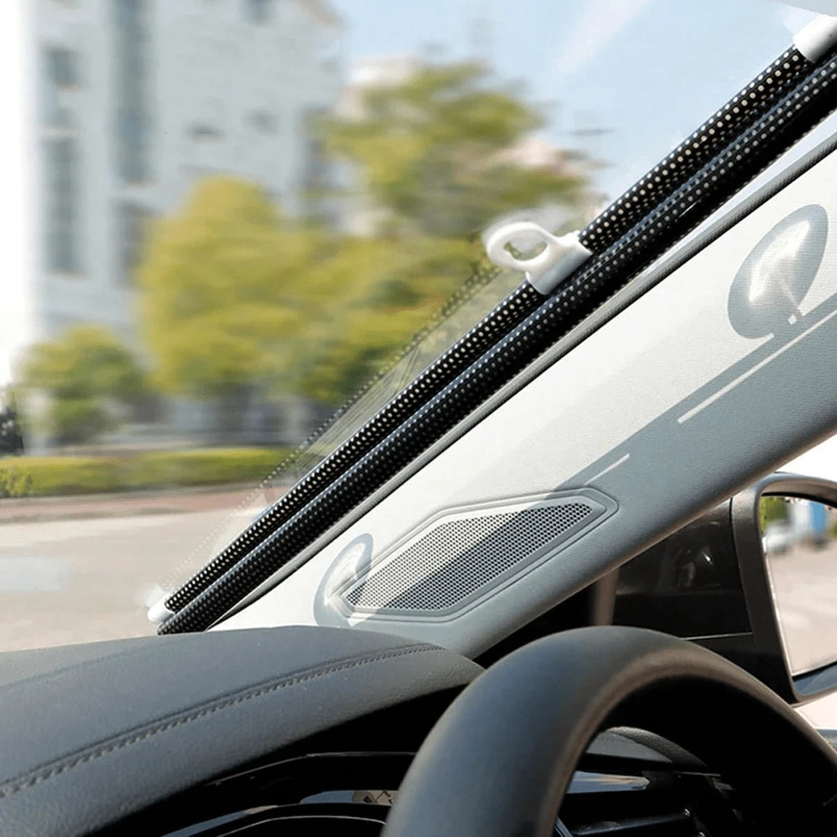 1pc Auto Retractable Car Sunshade, PVC Insulated Roll-Up Sun Protector, Car Adsorption Shade Light Shield- Anti-UV & Heat Insulation Curtain, Easy Sticker Installation, Suitable For Most Models, Heat