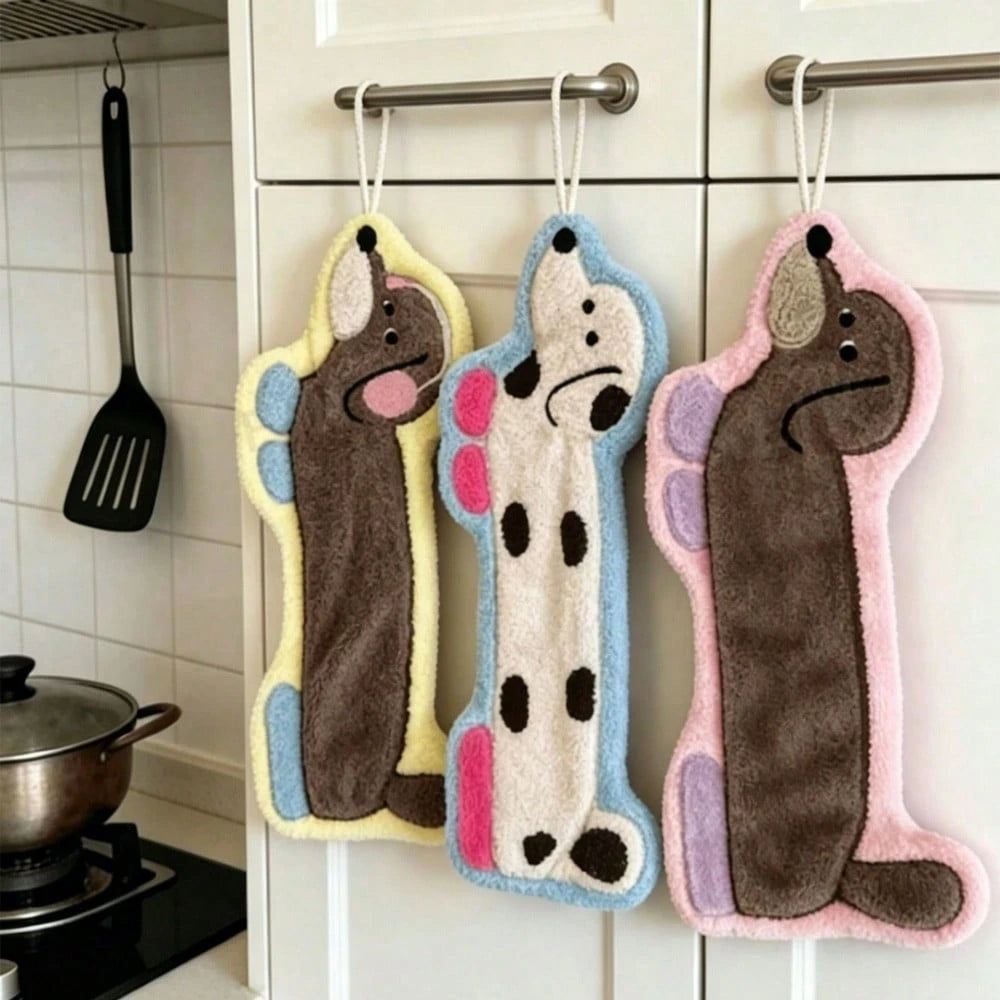 1pc Creative Dachshund Pattern Towel, Cute Cartoon Coral Fleece Hand Towel, Hanging Long Kitchen Bathroom Small Towel, Suitable For Kitchen, Bathroom, Room Decoration, Strong Water Absorption, No Shed