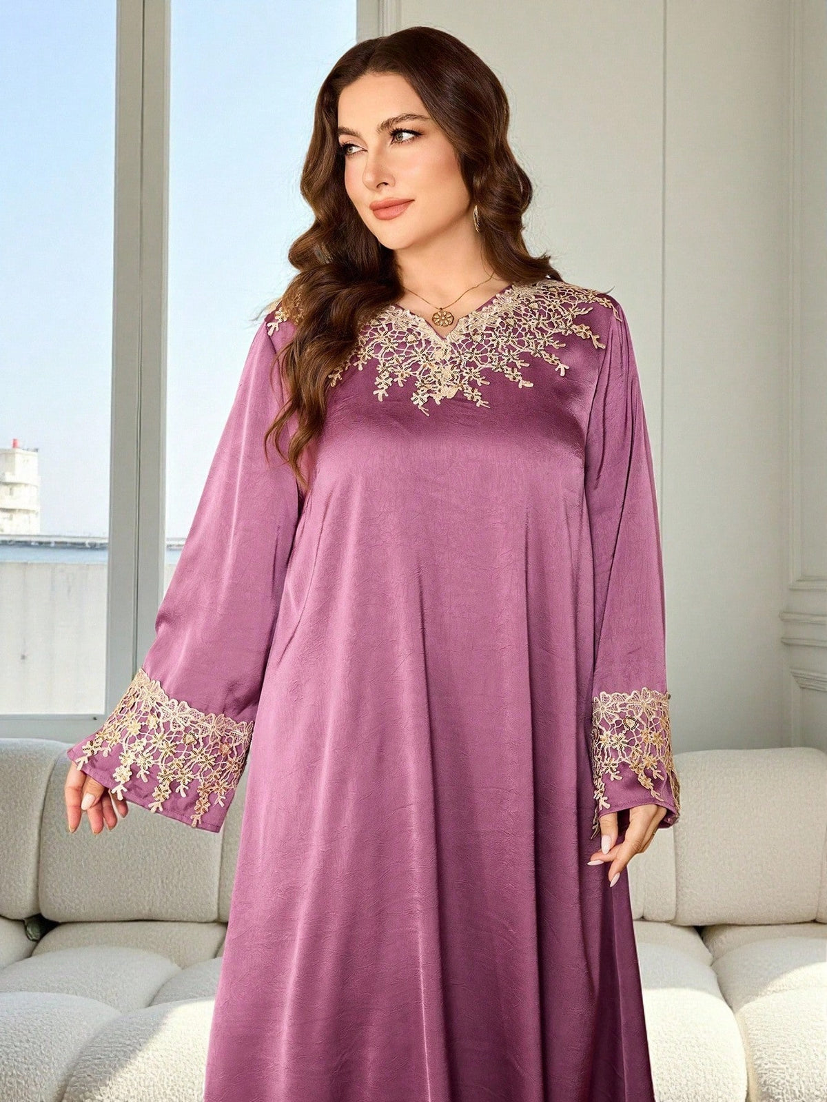Al Najma Casual Solid Color Beaded Lace Trim Notch Neck Long Sleeve Loose Regular Fit Plus Size Women's Arabian Dress Spring Summer