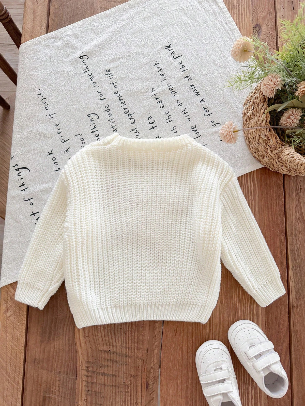 Baby Girl Knit Solid Color Letter Pattern Round Neck Loose Casual Winter Sweater Cute Baby Fairy Sweater Family Matching Pastel White Autumn