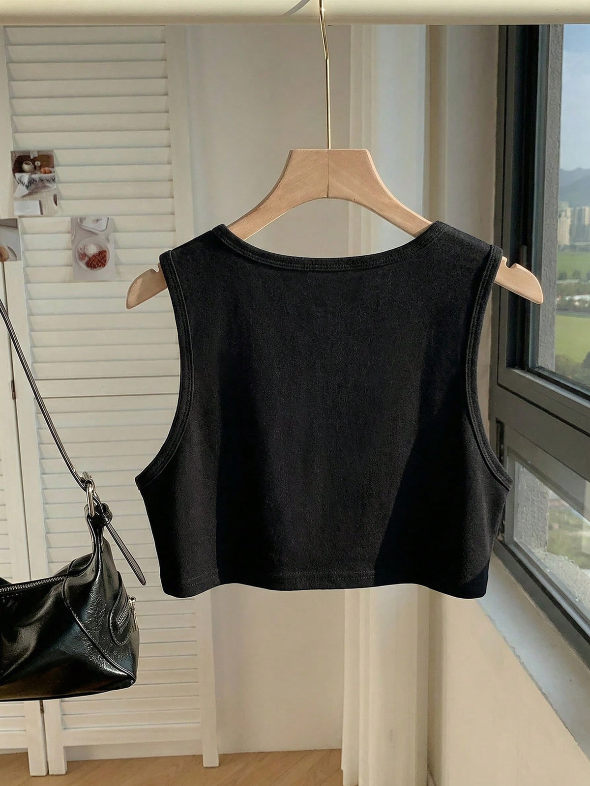 Comfortcana Solid Crop Tank Top