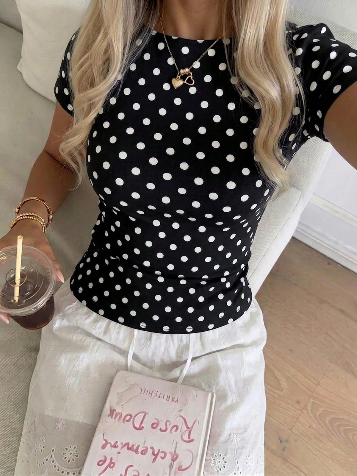 CovetEZ 95% Cotton Casual Minimalist Black And White Polka Dot Off-Shoulder Short Sleeve T-Shirt,Summer Top For City Break,Daily,Commute,,Y2K Style