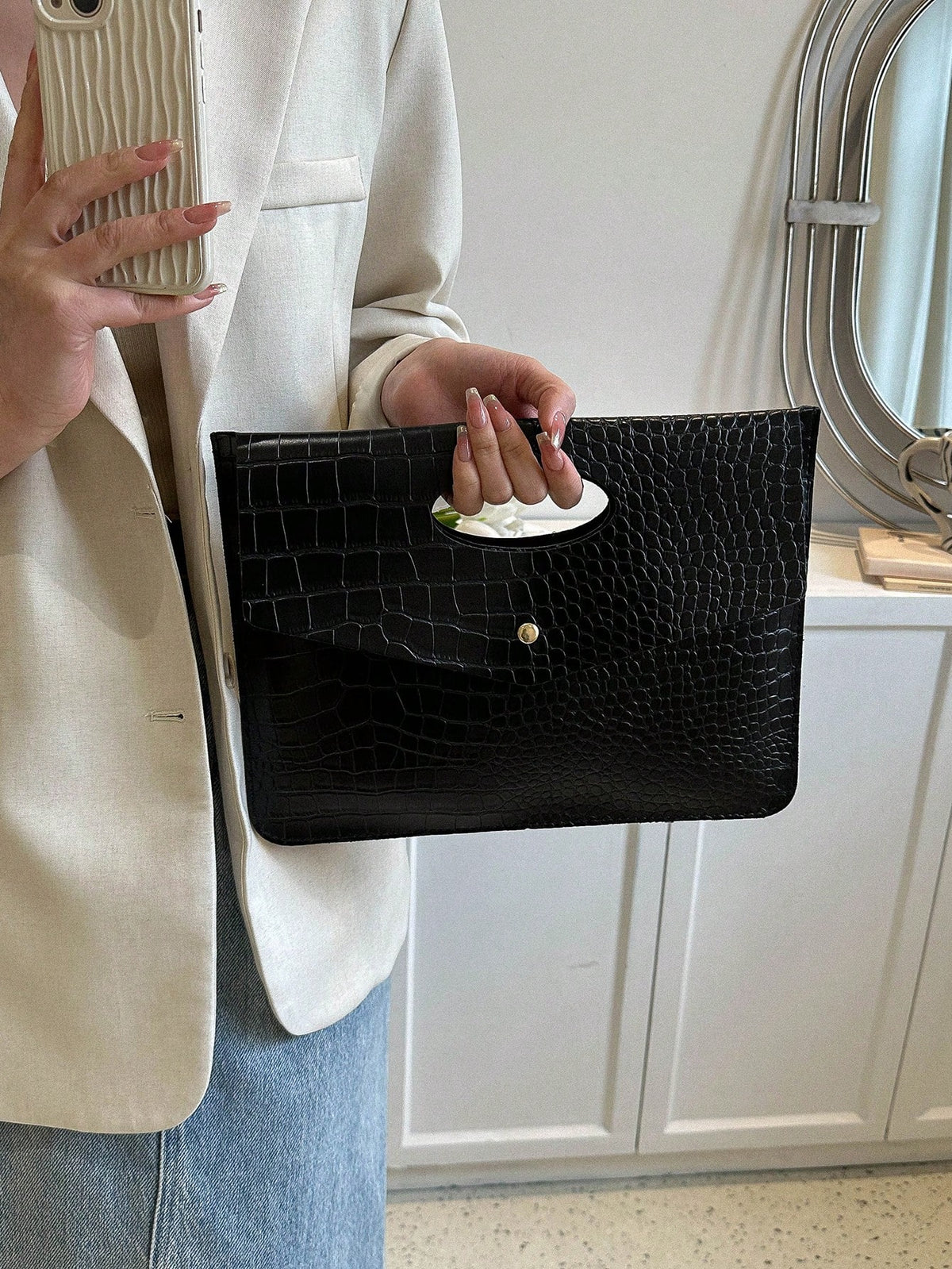Fashionable Black PU Flap Envelope Clutch Bag, High-Quality Crocodile Texture, Minimalist Design, Versatile, Unique Animal Print Pattern Women Clutch Bag