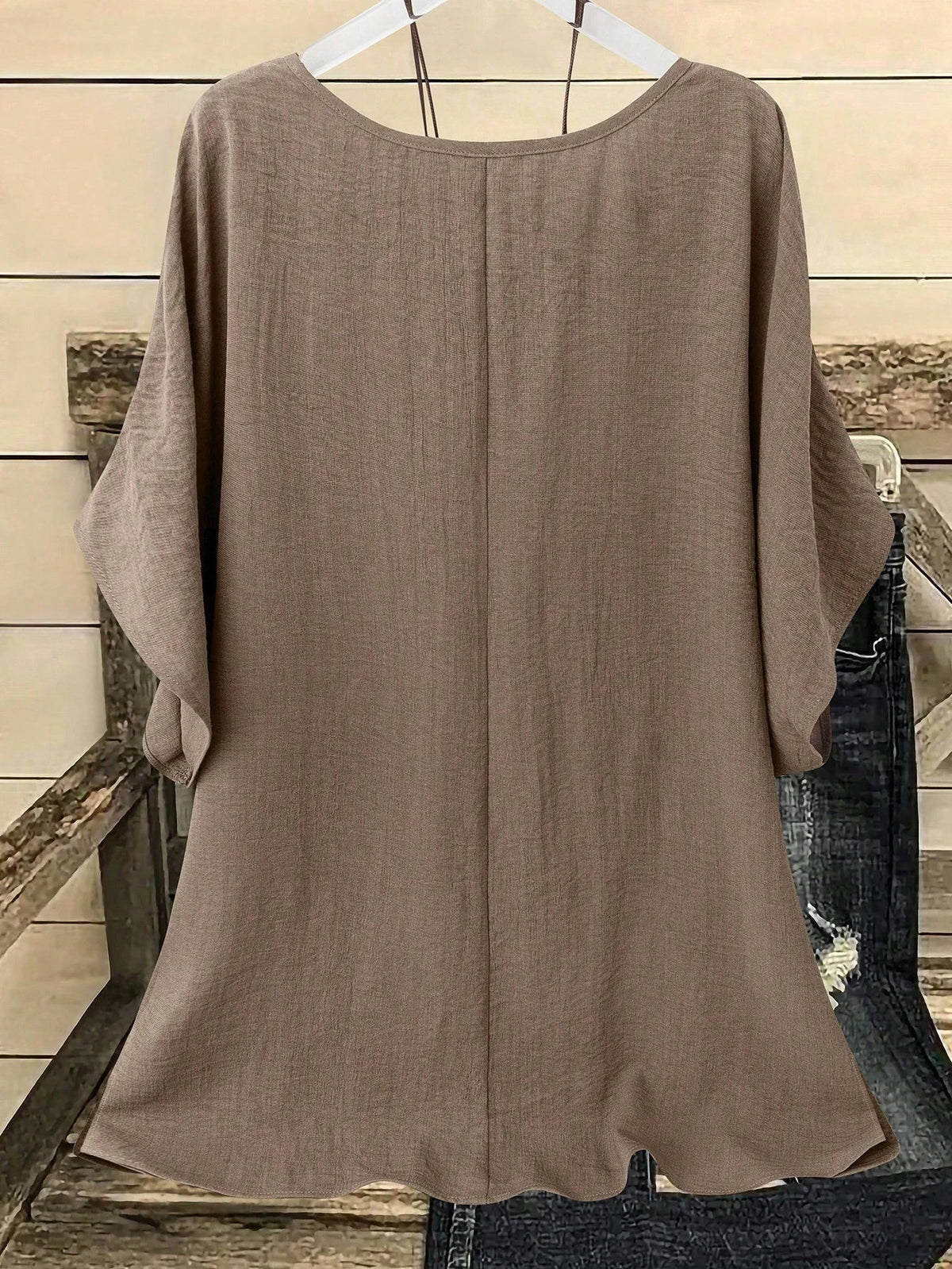 Linhara Plus Size Casual Vacation Solid Batwing Sleeve Shirt