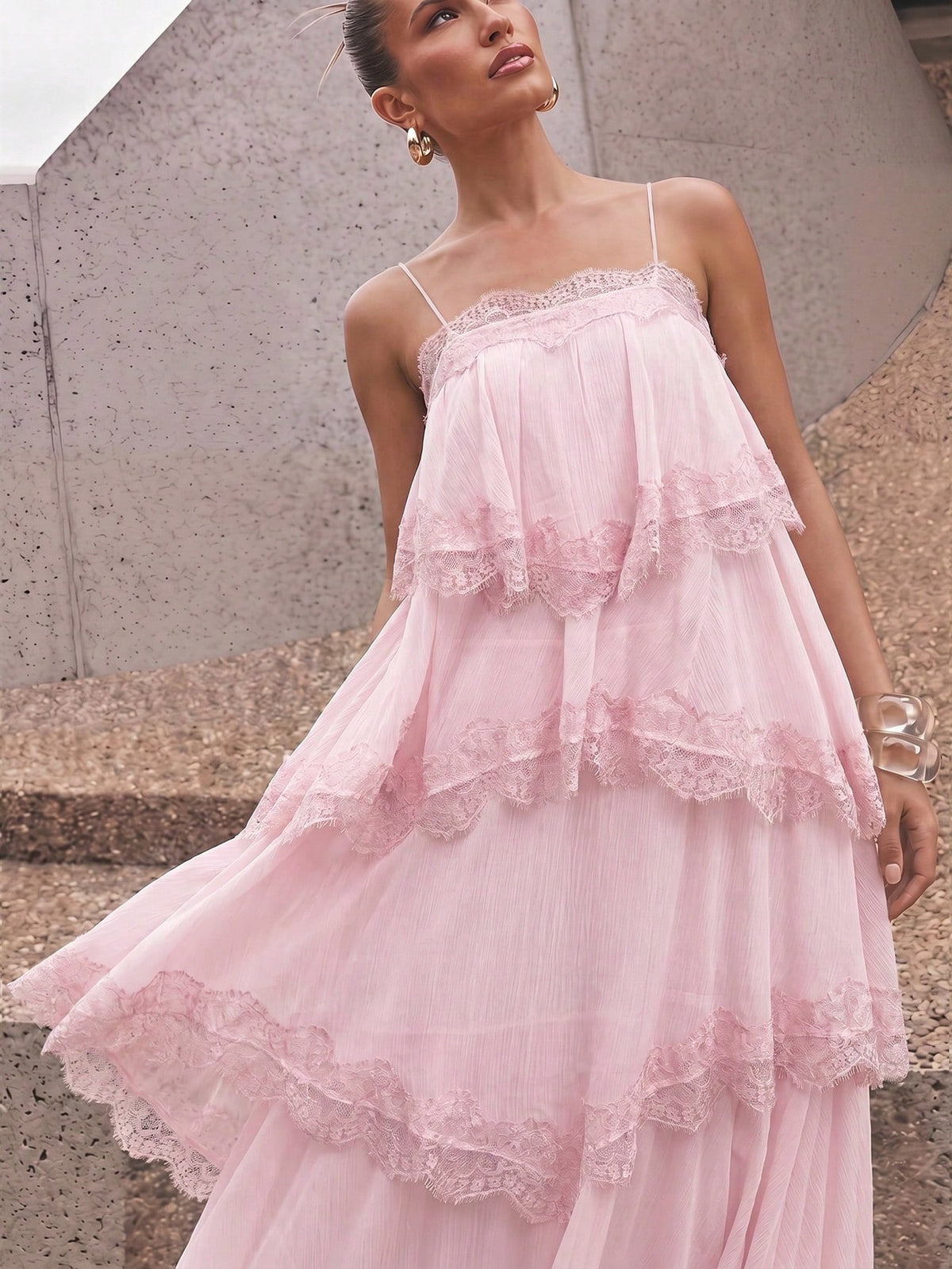 Lumalex Spring/Summer New Chiffon Ruched Contrast Lace Adjustable Strap Backless Dress
