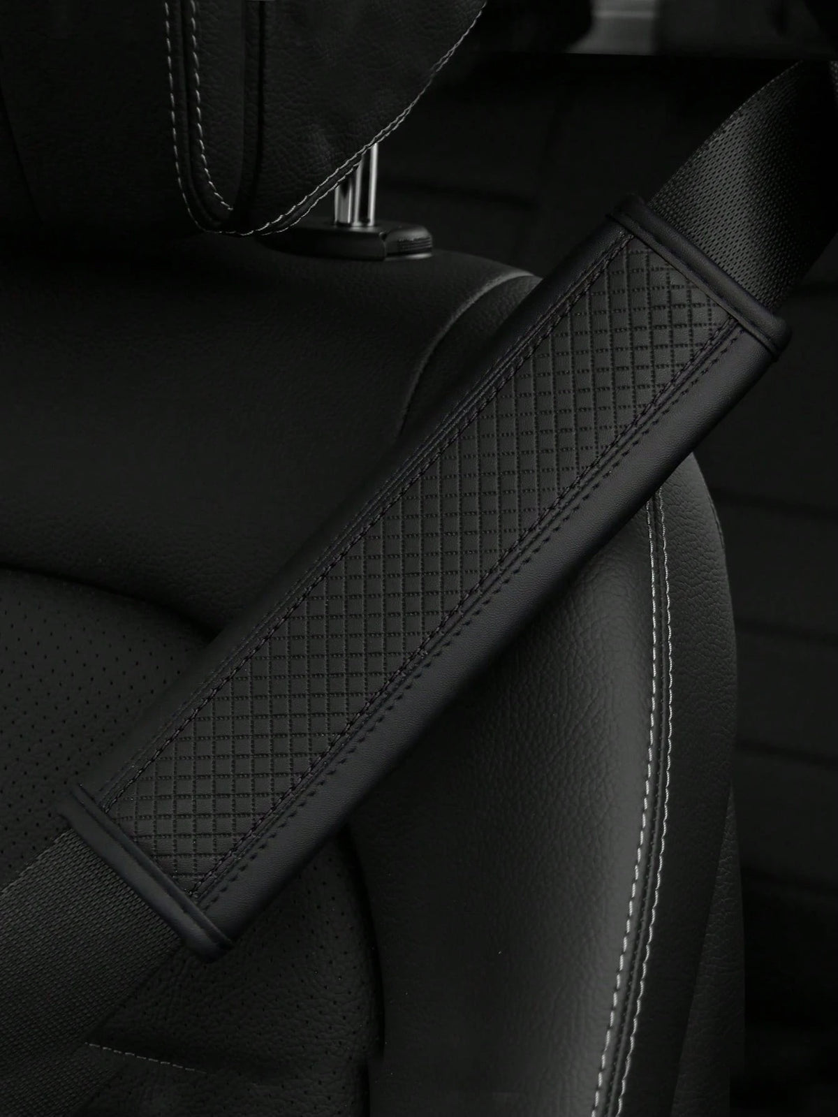 MEIKAXIU 1PC PU Leather Embossed Car Seat Belt Cover Protector, Universal Car Interior Decorative Accessories, All Season,Car Accessories
