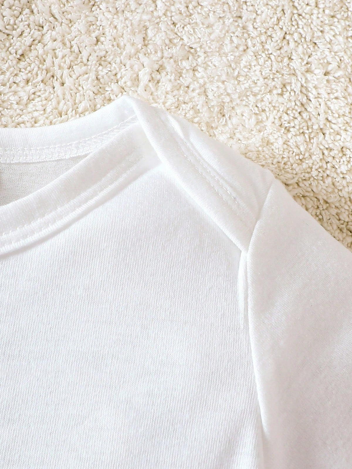 Playful Pals White And Red 3pcs Newborn Baby Boy/Girl Mother's Day/Father's Day 'i Love Mom/Dad' Slogan Short Sleeve Summer Casual Cute Family Matching Bodysuit