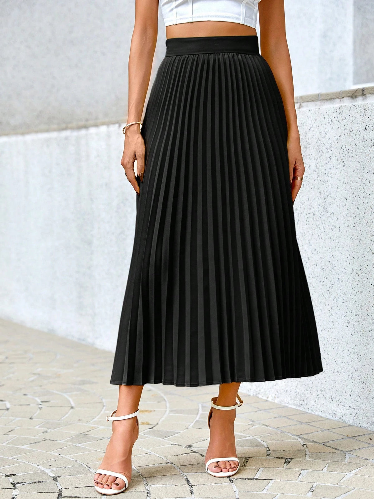 Privé Women's Solid Color High Waisted Pleated Skirt, Elegant,Sun Skirt