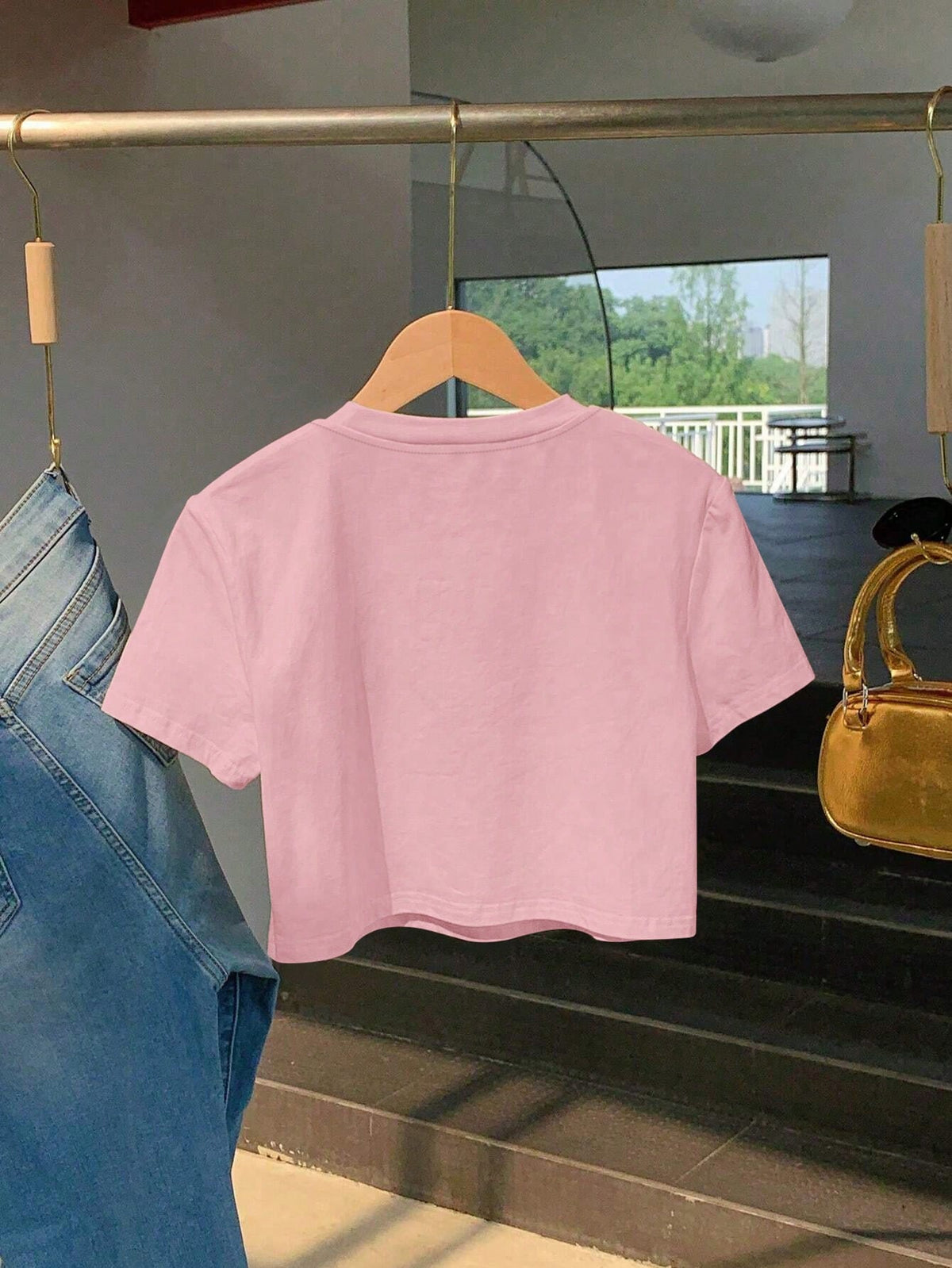 Women Letter Print Round Neck Short Sleeve Cropped T-Shirt